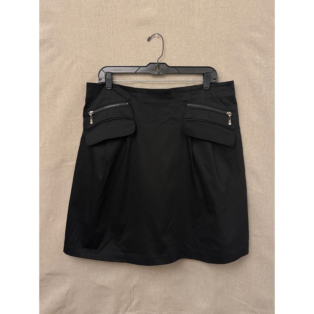 Zoe D. Black Utility Mini Skirt Size 12 Zipper Pocket Pleated Cotton Stretch